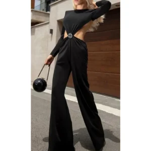 Tuta intera in velluto cut out con gioiello!