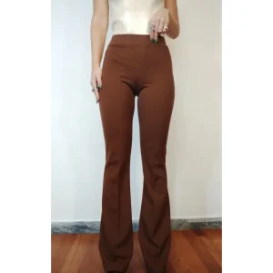 Pantalone jeggings a zampa!