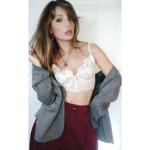 Bralette in pizzo con bottoncini