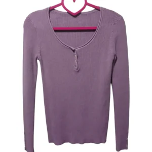 Maglioncino 45% viscosa con bottoncini oro!