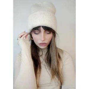 Zuccotto con micro paillettes in misto angora, cashmere e viscosa!