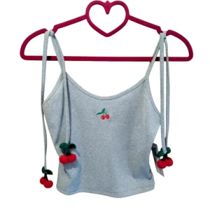 Top crop con nappine ciliege!