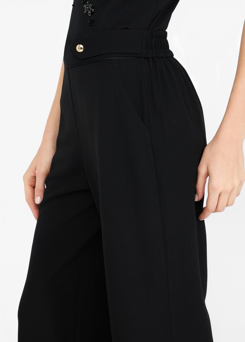 Pantaloni in cady crêpe - immagine 5