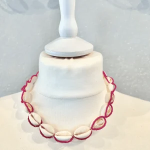 Collana conchiglie e perline