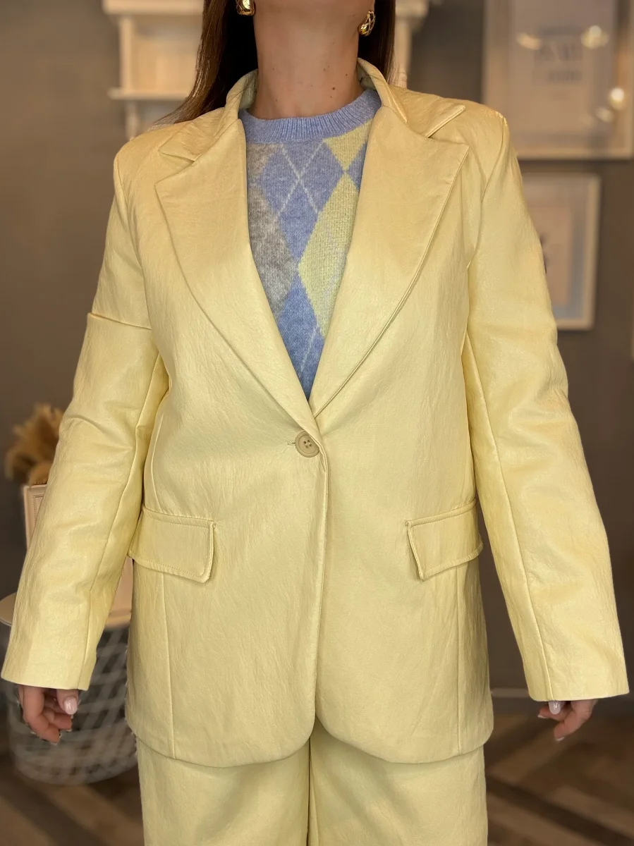 Blazer ecopelle giallo pastello - immagine 5