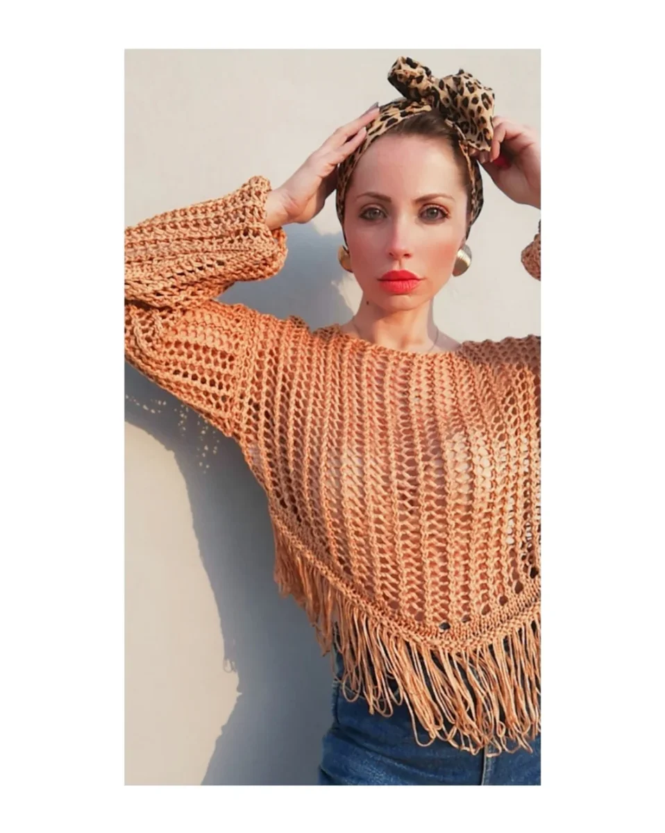 Maglioncino traforato con frange! - immagine 5