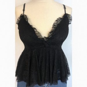 Sottogiacca in pizzo con peplo!