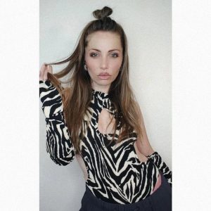 Body cut out con goccia e manicotti, ANIMALIER ZEBRATO!